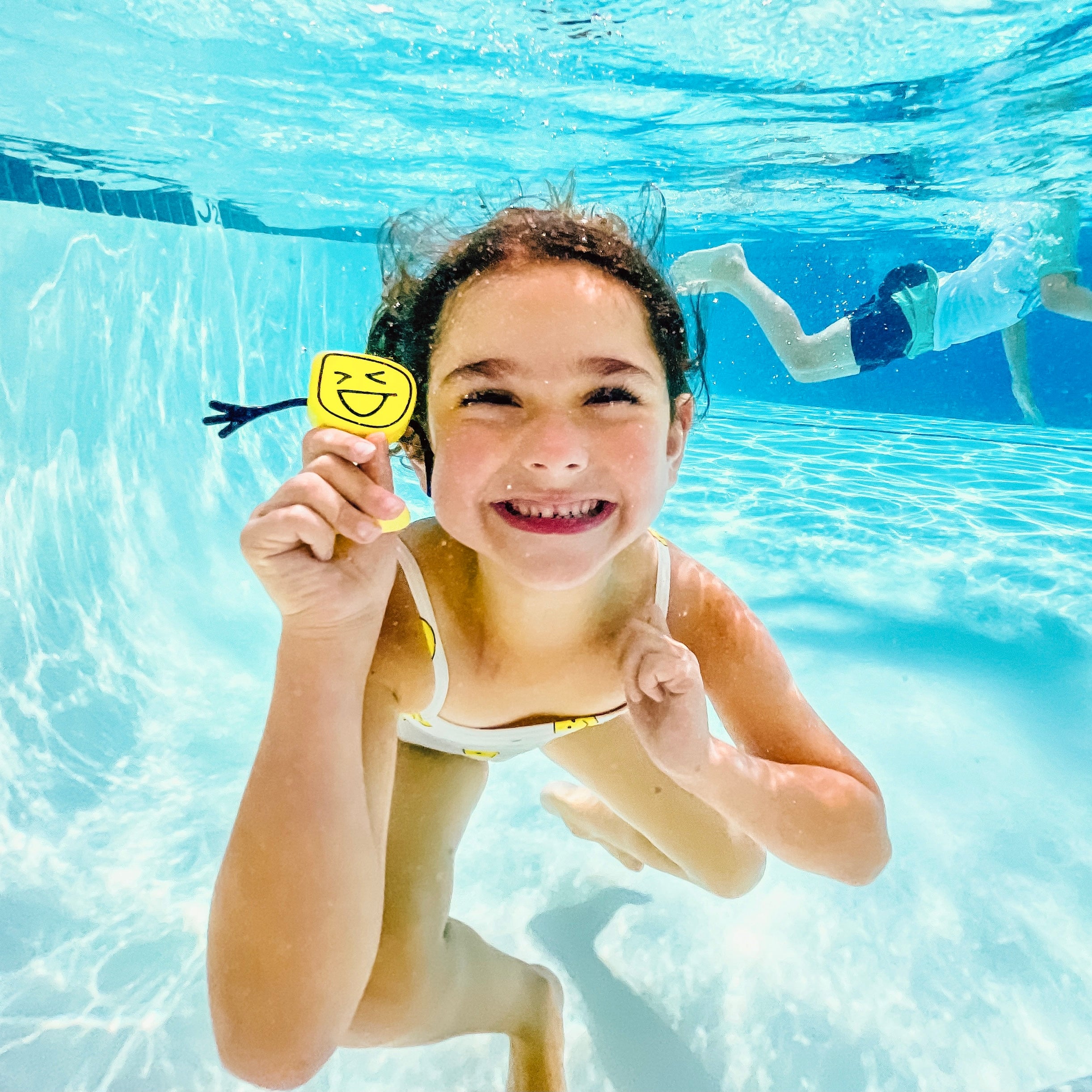 Glo Pal Character | Alex (Yellow)