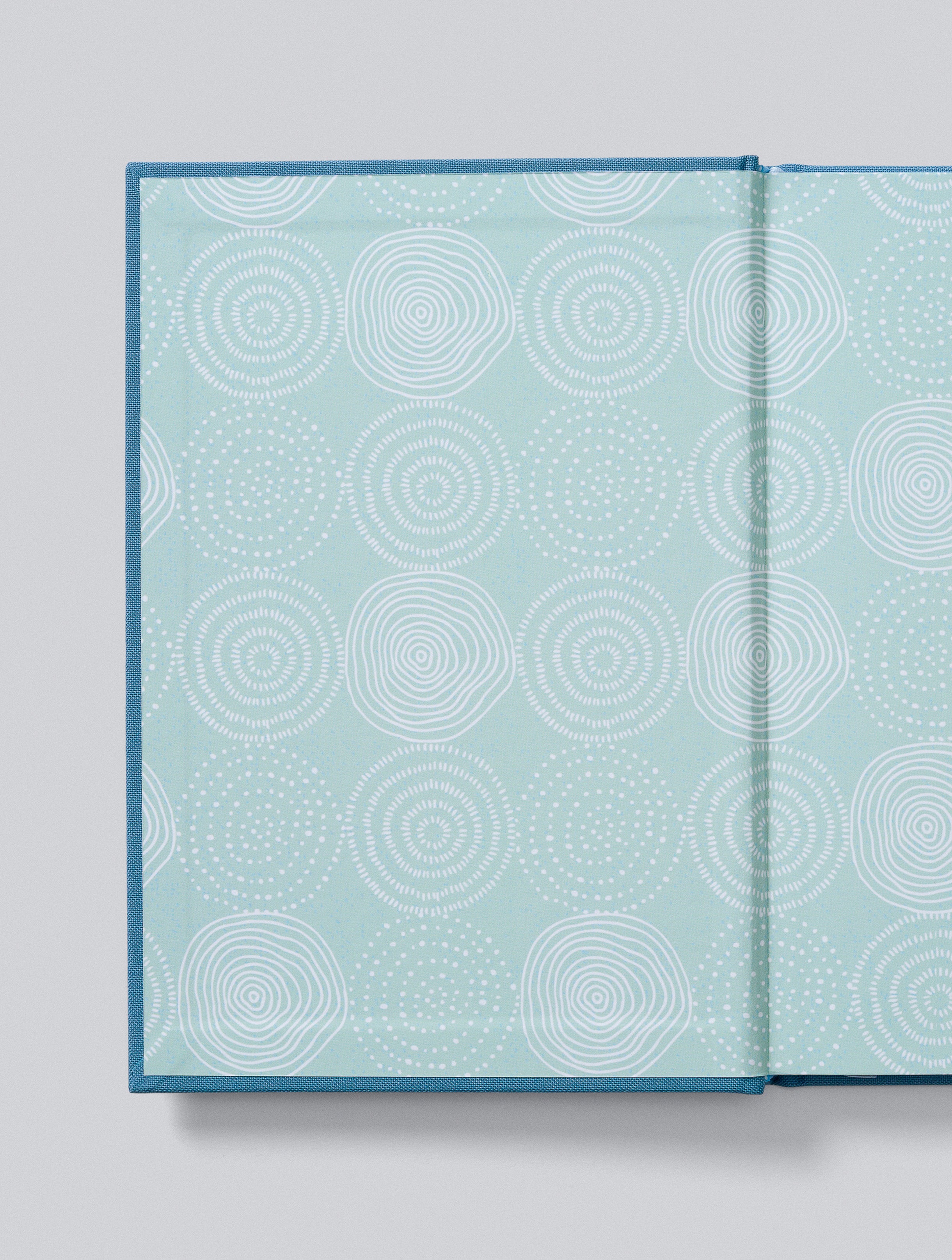 IVF Journal | Blue